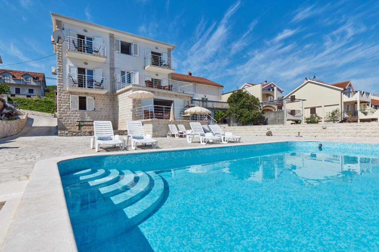 Tamaris Tivat
